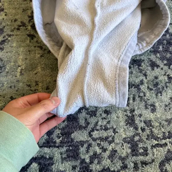 Aritzia TNA Cozy Gray Sweat Shorts Lounge Casual With Pockets Cotton - Picture 8 of 11